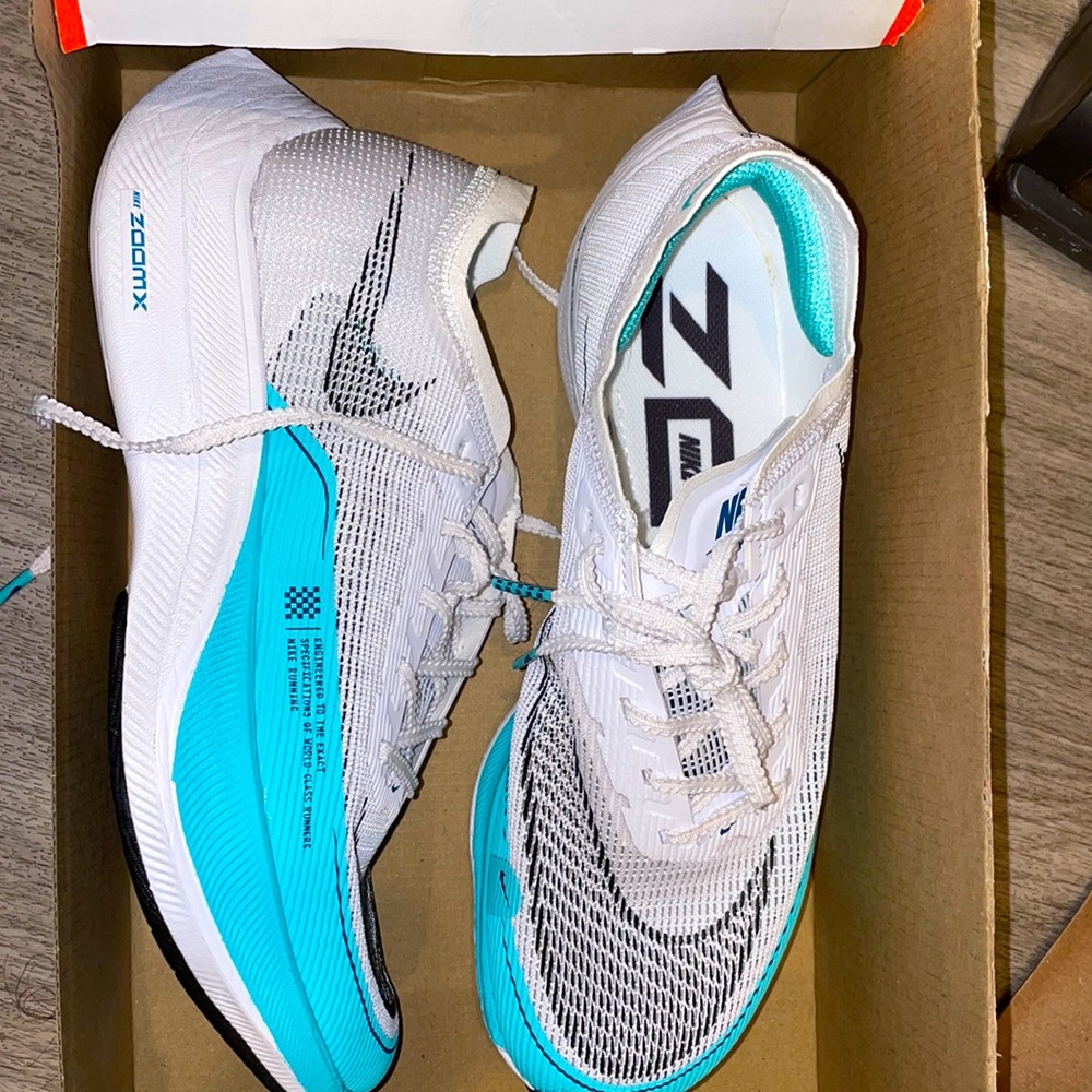 Brand NEW Nike Vaporfly Next %
